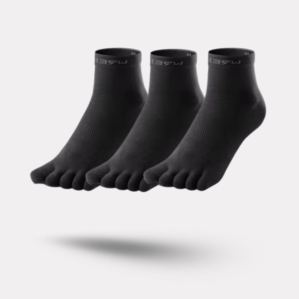 Breathable five-toe sport socks with a separate pocket per toe, in gray, black, blue and red