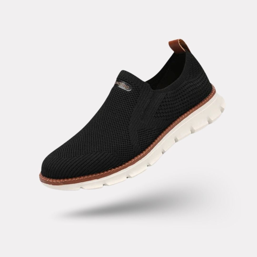 Men's relaxed-fit orthopedic shoes in caramel, black and white with a wide toe box