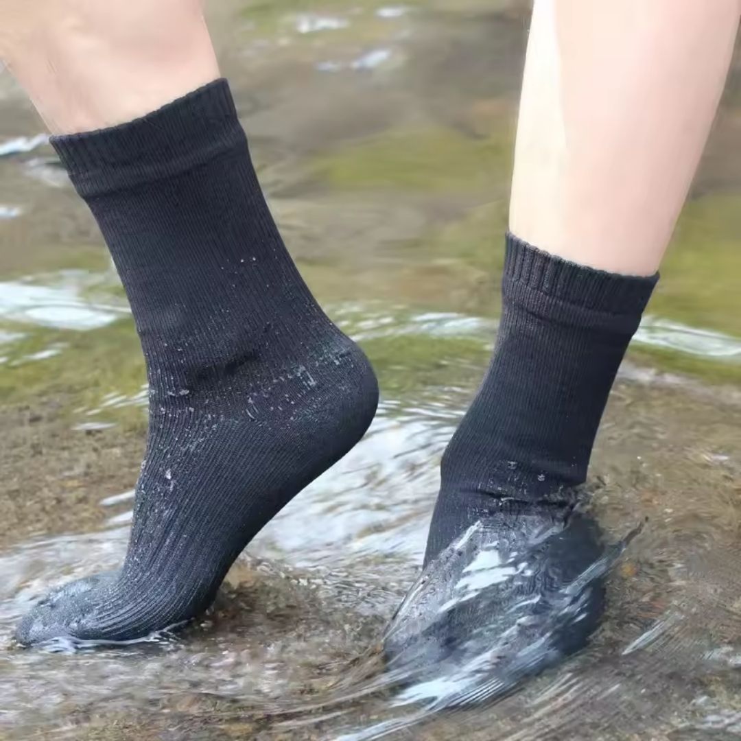 Waterproof outdoor socks pulled up the calf for hiking and cycling