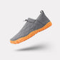 Non-slip minimalist sneakers with a lightweight sole and a grippy tread