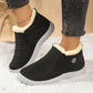 Lined waterproof boots for extreme cold in black, red, blue and green with deep-tread soles