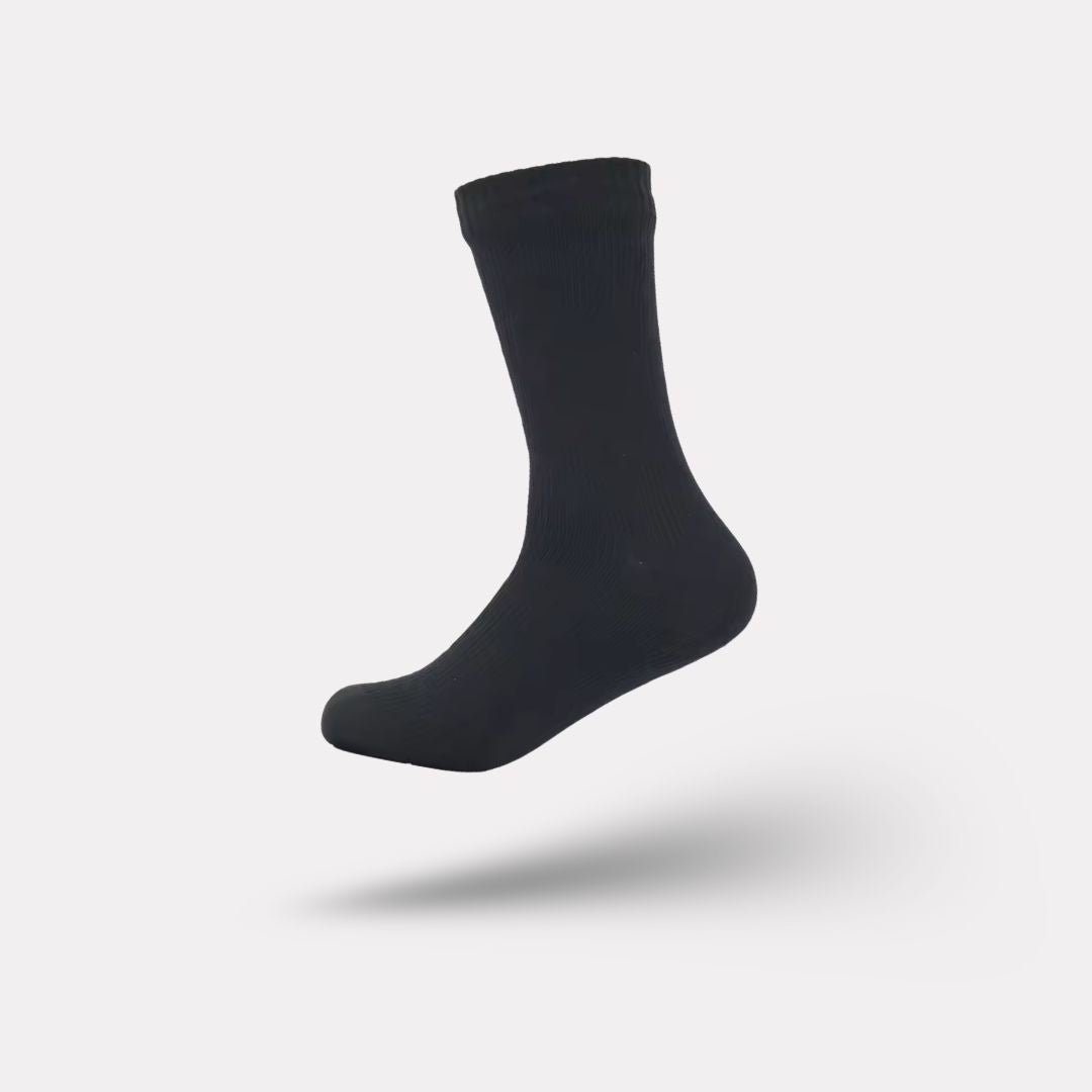Waterproof outdoor socks pulled up the calf for hiking and cycling
