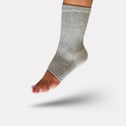 Bamboo fiber socks with a light compression knit along the calf