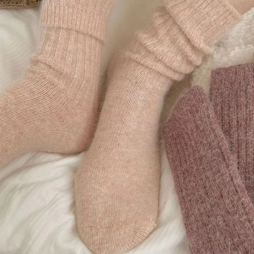 Soft wool socks for women in gray, purple, pink, black and white, sold in packs of three