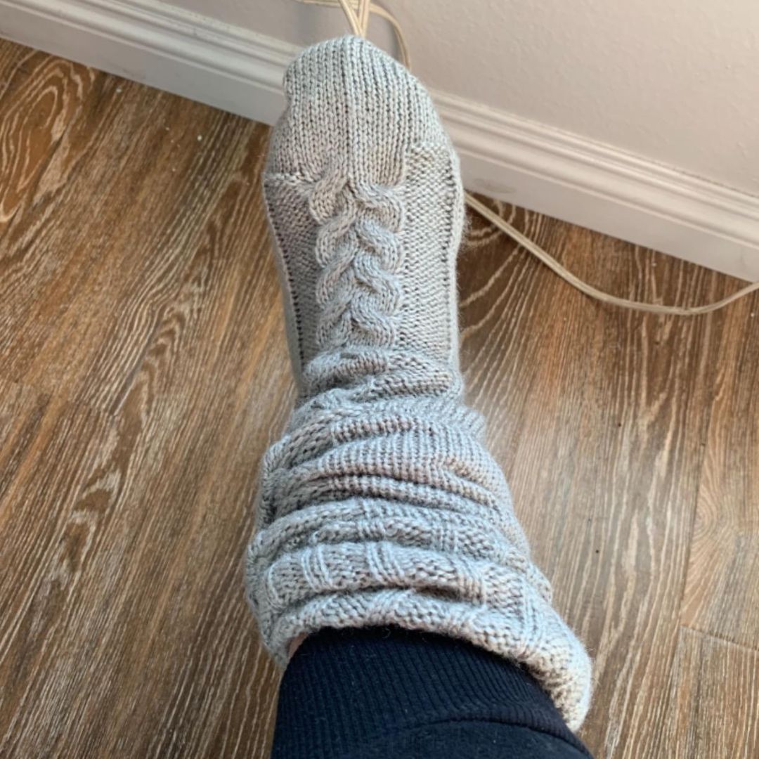 Long knit winter socks reaching mid-calf, in gray, pink, black, off-white and dark gray