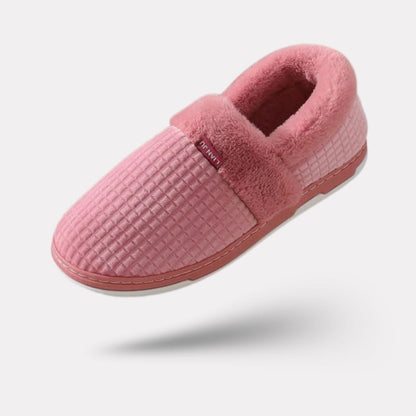 Lined house slippers with an anatomical footbed, in pink, caramel, gray and purple