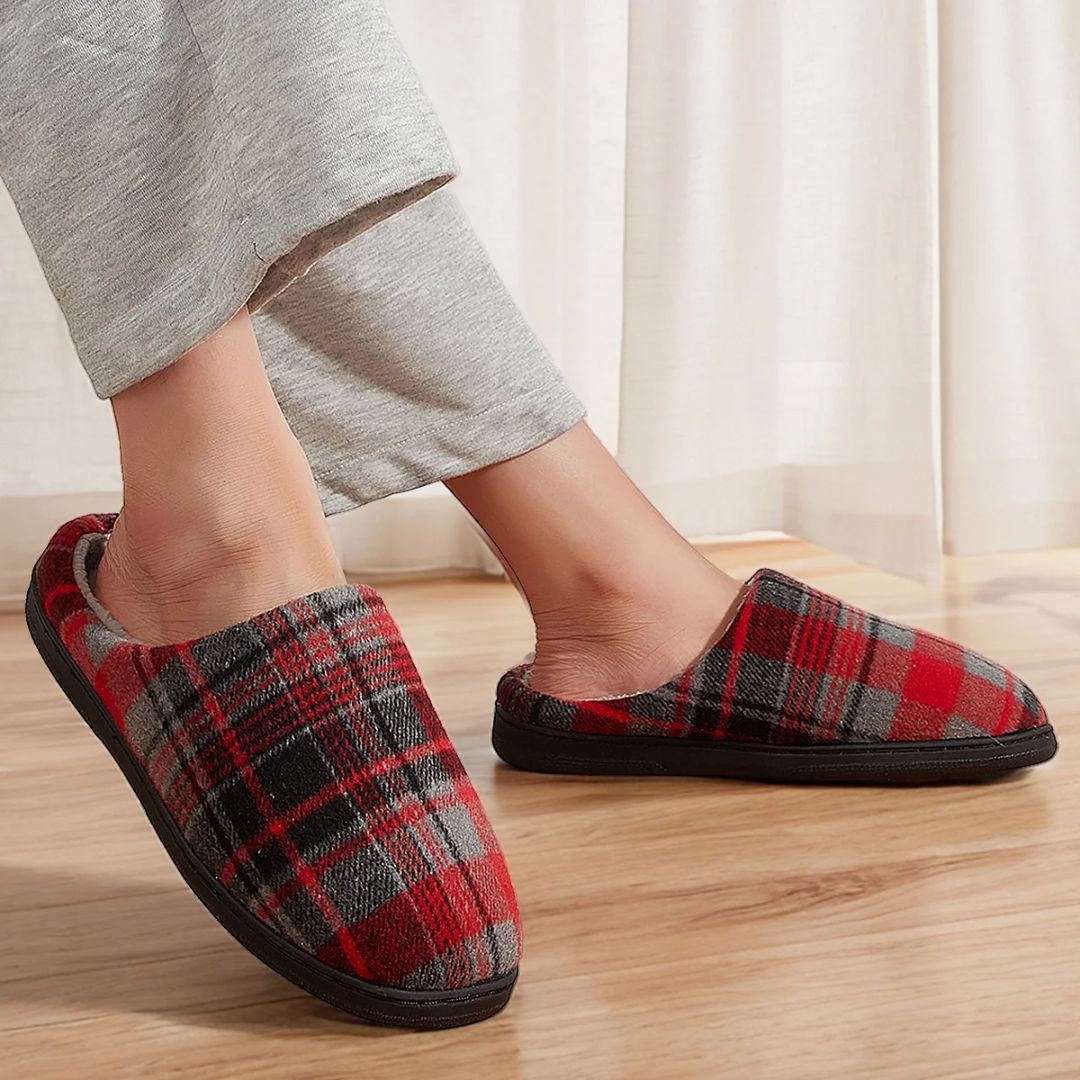 Fleece-lined orthopedic slippers with a non-slip sole, in gray, red and light gray