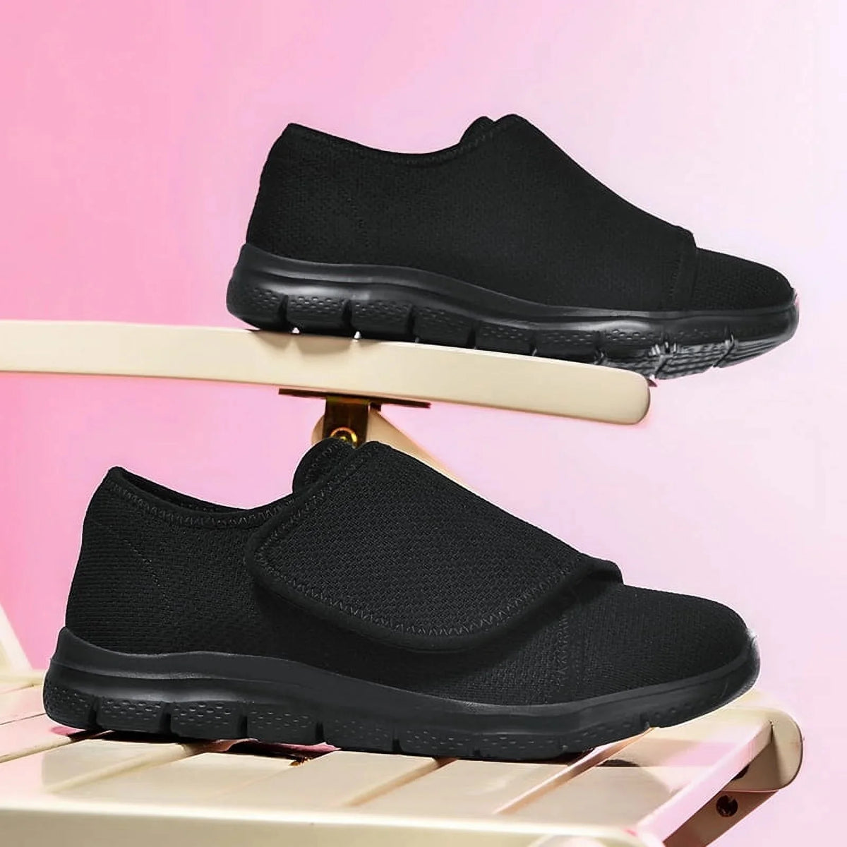Lightweight orthopedic shoes with adjustable straps over the instep, in pink, black, gray and beige