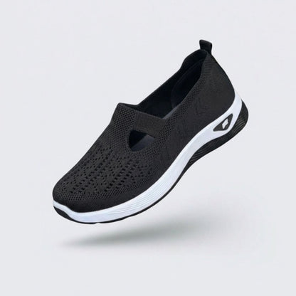 Lightweight breathable summer shoes for women with a cushioned arch-support sole, in cream and green