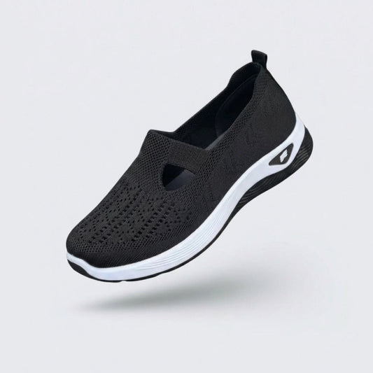 Lightweight breathable summer shoes for women with a cushioned arch-support sole, in cream and green