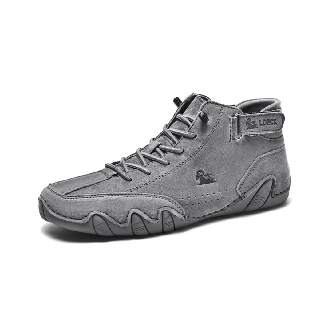 Leather high-top orthopedic shoes covering the ankle, in brown, white, gray, black and khaki