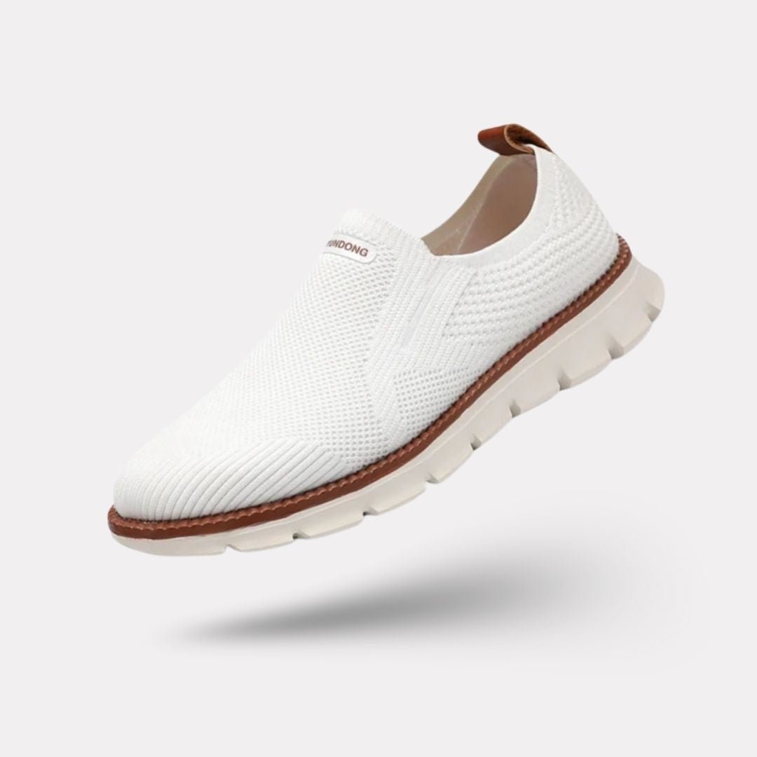 Men's relaxed-fit orthopedic shoes in caramel, black and white with a wide toe box
