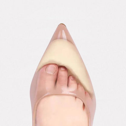 Cushions in nude and black placed under the forefoot inside high heels