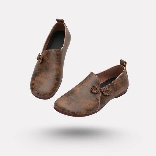 Caramel leather shoes with a wide toe box and a cushioned orthopedic insole