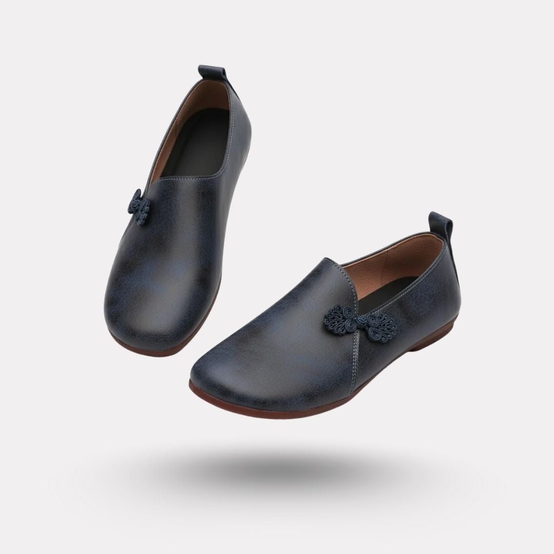 Caramel leather shoes with a wide toe box and a cushioned orthopedic insole