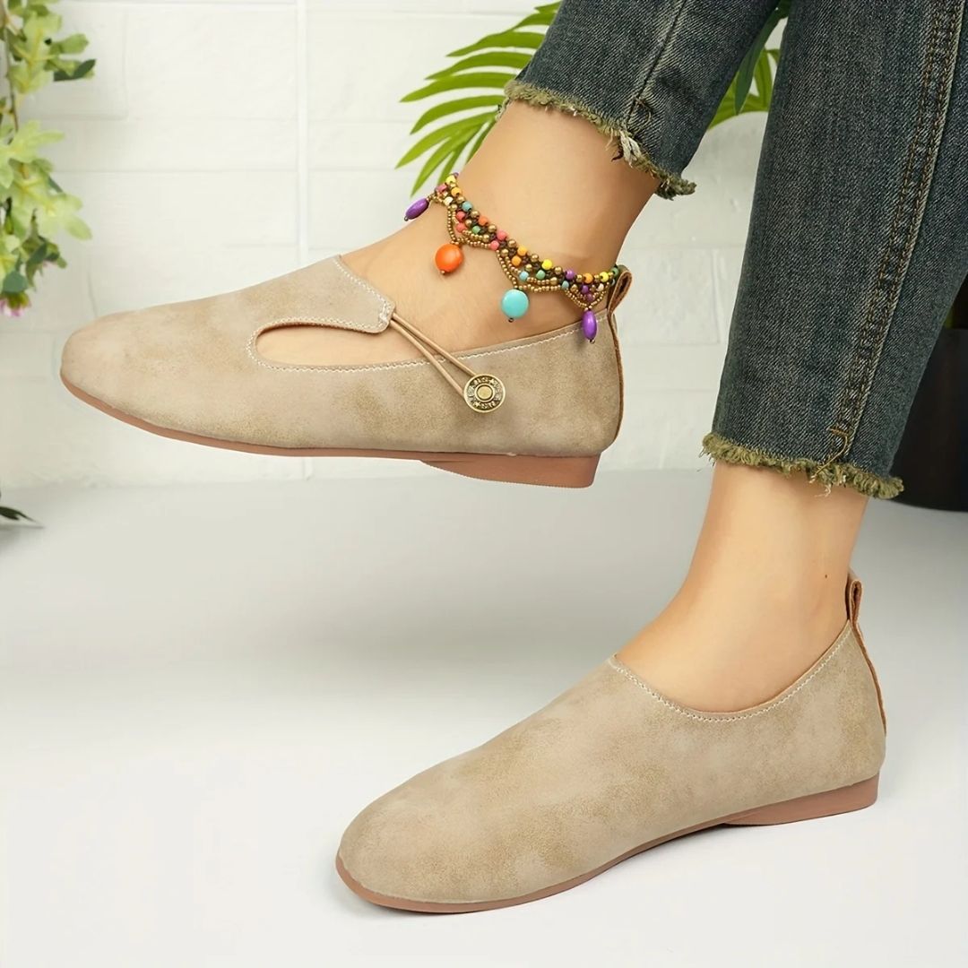 Slip-on orthopedic shoes with a soft rounded toe box, in khaki, caramel and black