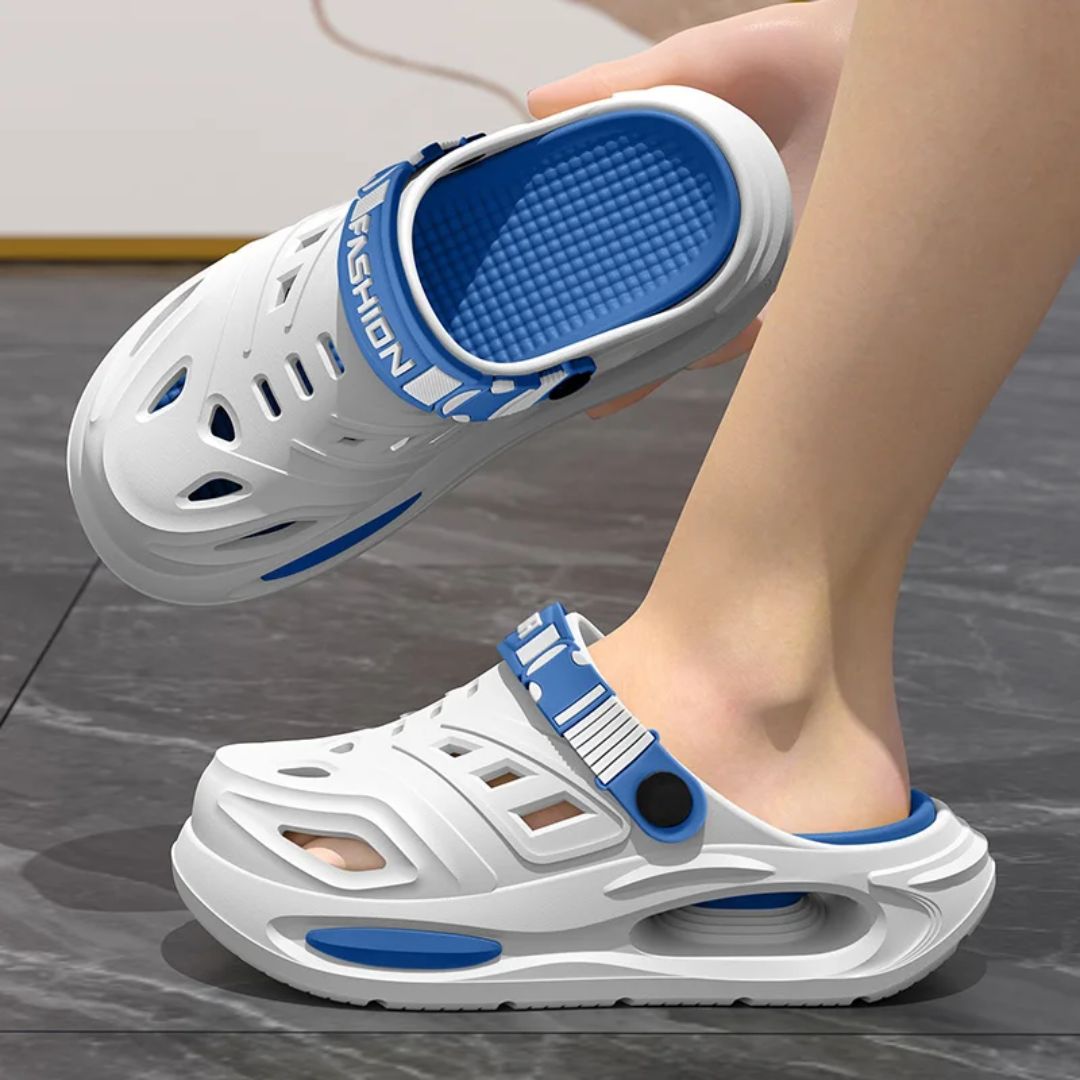 Breathable slip-on sandals with orthopedic insoles and non-slip soles, in white, black and khaki