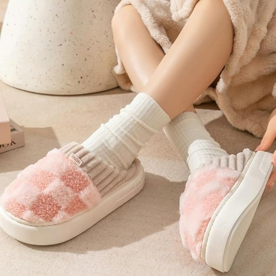 Lined orthopedic slippers with a thick contoured footbed, in pink, green, caramel and gray