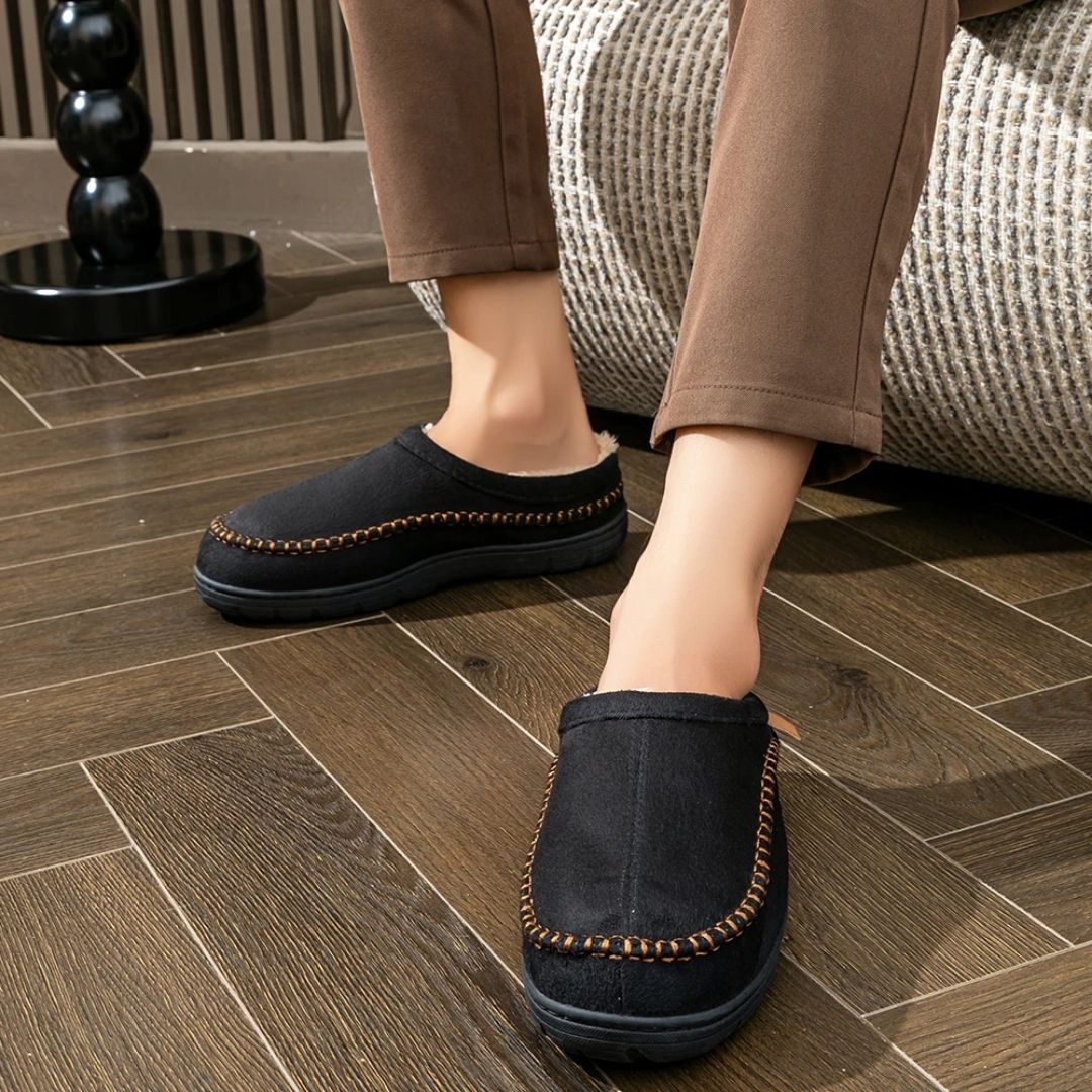 Men's warm slippers with a soft lining and closed heel, in black, gray and khaki