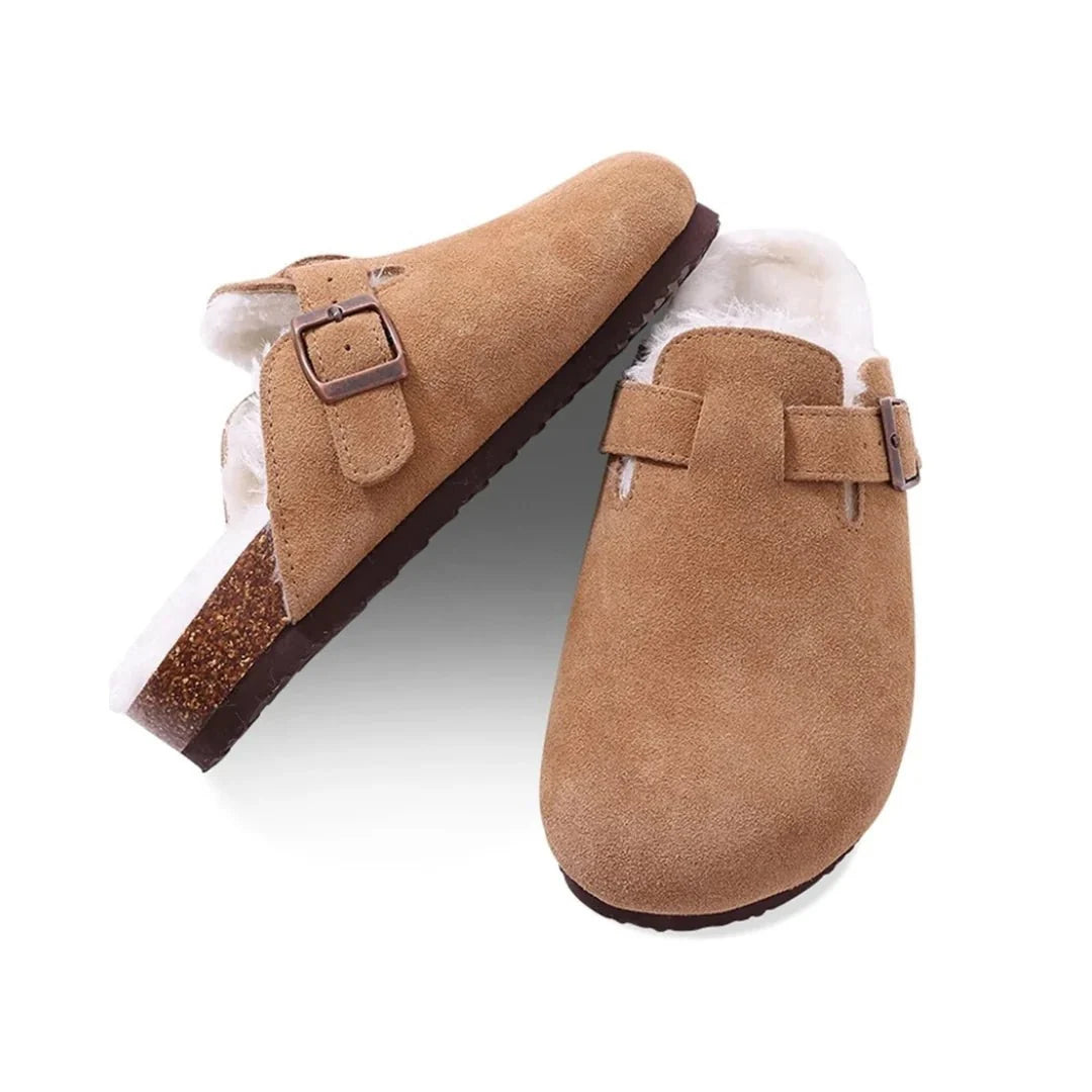 Orthopedic slippers on a cork footbed with a lined upper, in brown, black, green and khaki