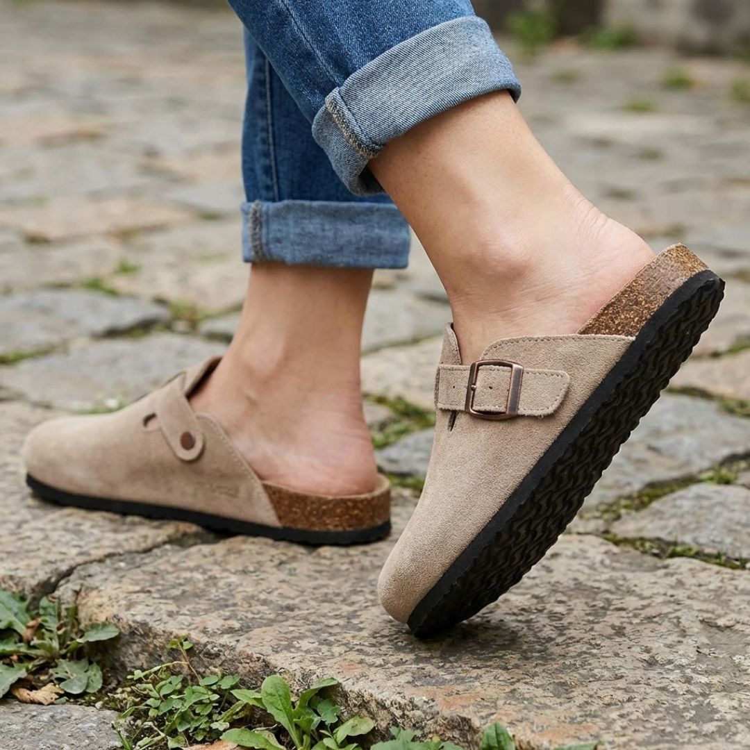 Women's cork footbed sandals with wide straps, in black, apricot, green and chocolate