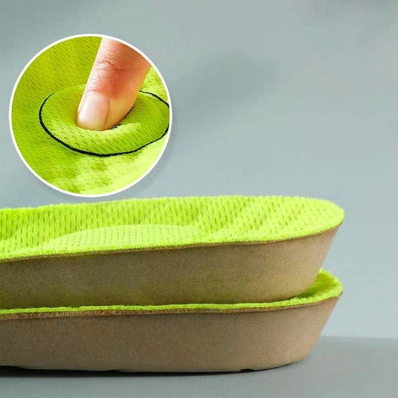 Magnetic acupressure insoles with raised massage points, in green and gray pairs