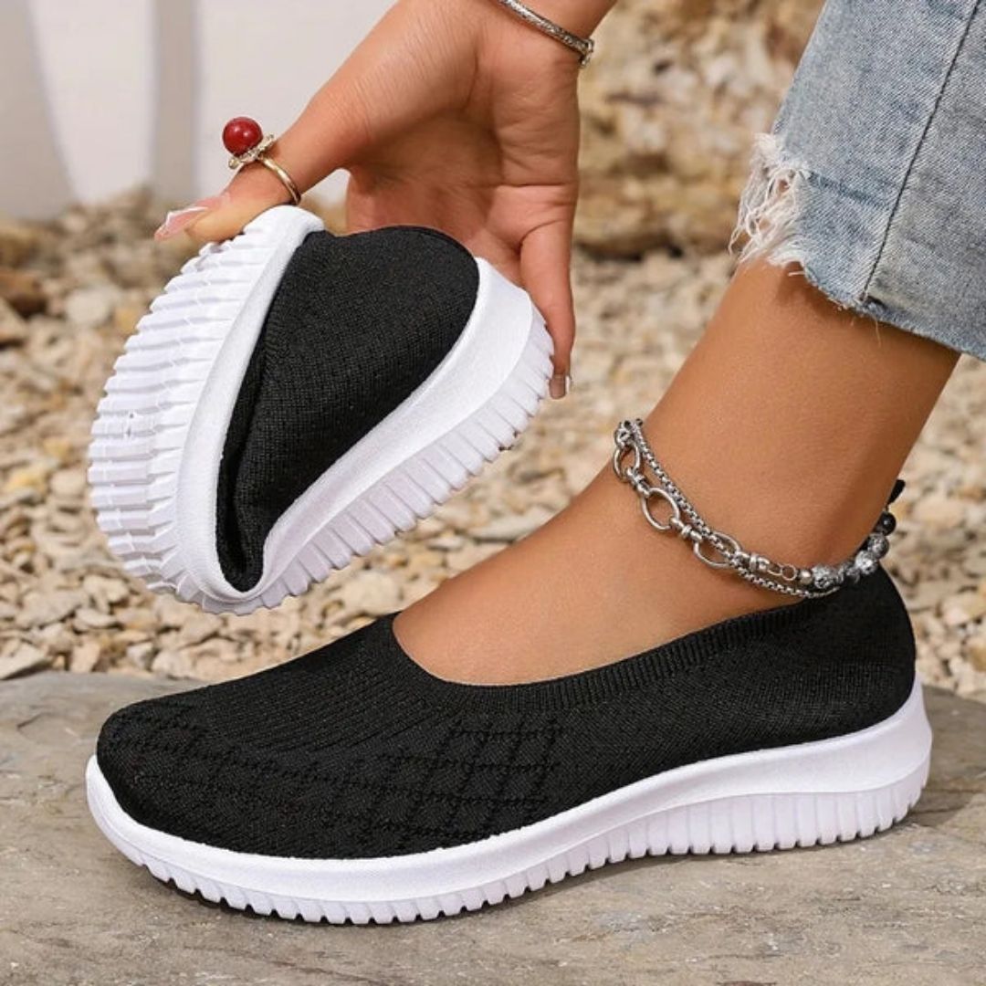 Women's orthopedic sneakers in black, pink, gray and beige with a thick cushioned midsole